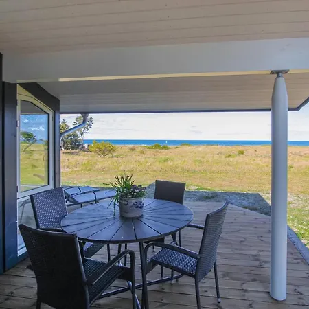 Gorgeous In With Kitchen