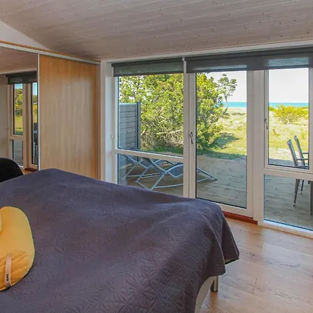 Gorgeous In With Kitchen